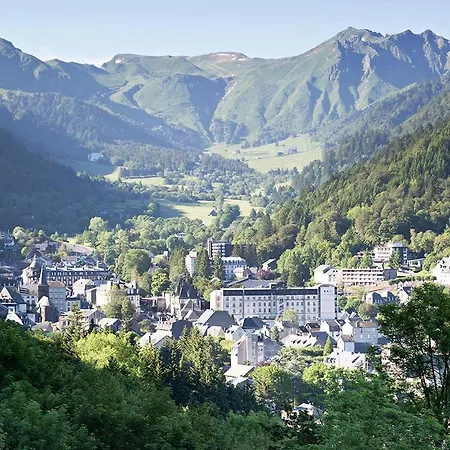 - Dore * Le Mont-Dore